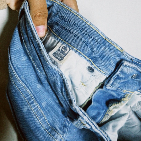 Universal Thread High Rise Skinny Jeans - Picture 5 of 11